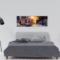 Toile 16 x 48 - Coucher de soleil une rue torontoise