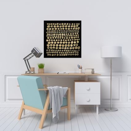Dots on gold