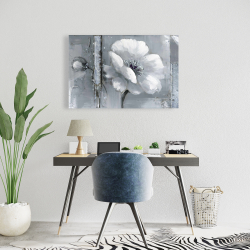 Canvas 24 x 36 - Gray & white flowers