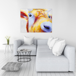 Toile 36 x 48 - Plan rapproché d'une vache colorée