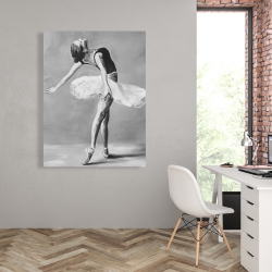 Canvas 36 x 48 - Classic ballet dancer