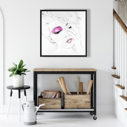 Encadré 24 x 24 - Portrait de femme avec maquillage rose