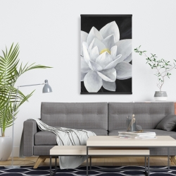 Magnetic 20 x 30 - Overhead view of a lotus flower