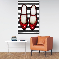 Magnetic 28 x 42 - Red glossy shoes on striped background