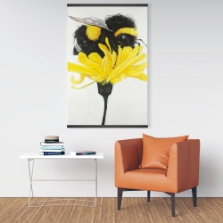 Magnetic 28 x 42 - Bumblebee on a dandelion