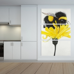 Canvas 40 x 60 - Bumblebee on a dandelion
