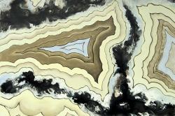 Agate en dentelle