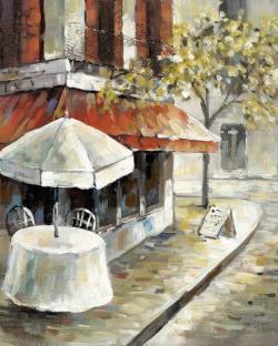 Rue déserte et ensoleillée