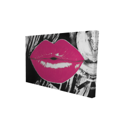 Pink glossy lips