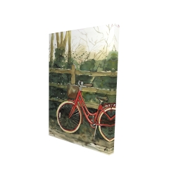 Randonnée dans les bois en bicyclette