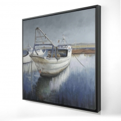 Bateau de pêche bleu