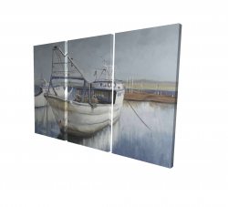 Bateau de pêche bleu